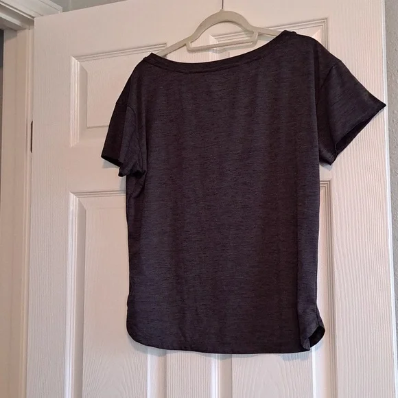 Vuori Athletic Tee 9/16 - Picture 3 of 6